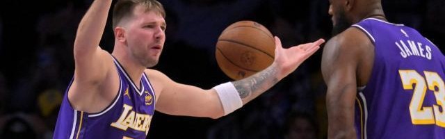 世界杯历史数据-湖人配角团全面失准 三连败后仍将面对伤病梦魇