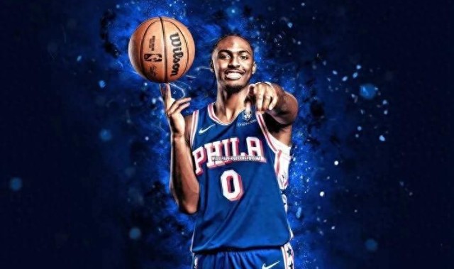 世界杯历史战绩-费城新王马克西在第四节究竟是高效砍分机还是低效打铁器？