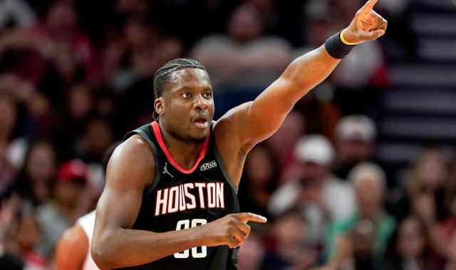 世界杯历史数据-第2中锋缺阵，火箭队实力不降反升？2种战术切换，射手群已被激活