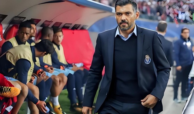 世界杯历史数据-意外！郑图罗既没有转会离开国安又未出现在一线队名单，引发热议